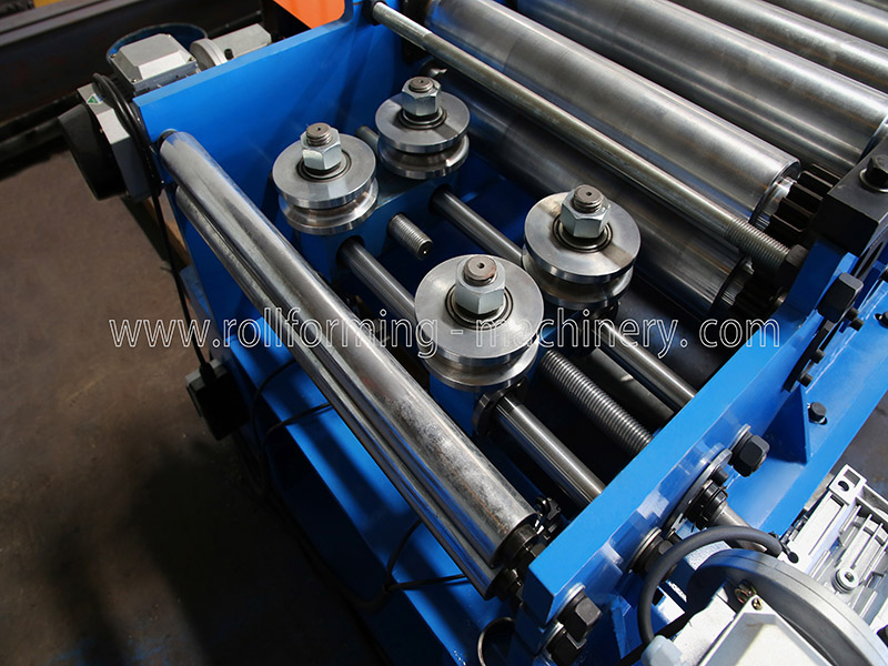 Auto Change Type Shelf Box Beam Roll Forming Machine Auto Change Type Shelf Box Beam Roll Forming Machine